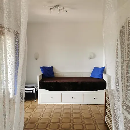 Nibbie's Apartment
